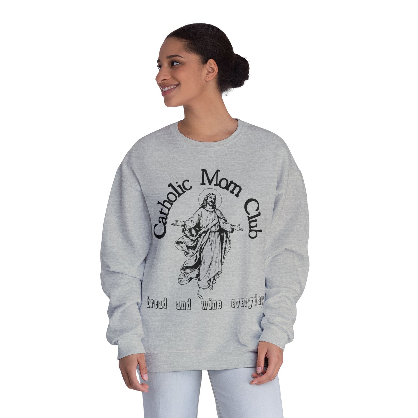 MOM CLUB SWEATSHIRT